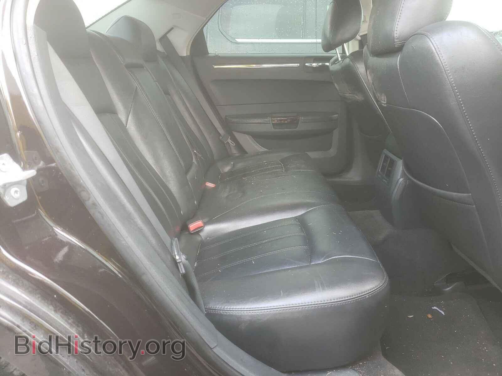 2010 CHRYSLER 300 - VIN: 2C3CA6CT1AH148548 - Фото 6