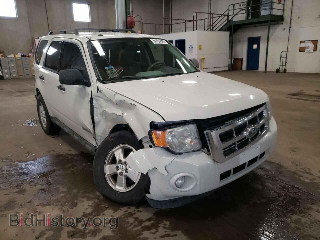 Photo 1FMCU0DG1AKD40395 - FORD ESCAPE 2010