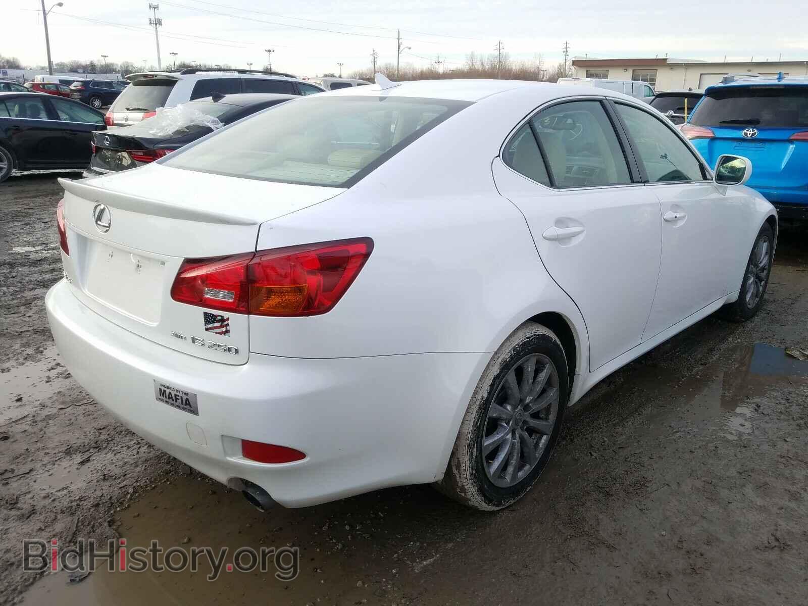 2007 LEXUS IS - VIN: JTHCK262X72016411 - Photo 4