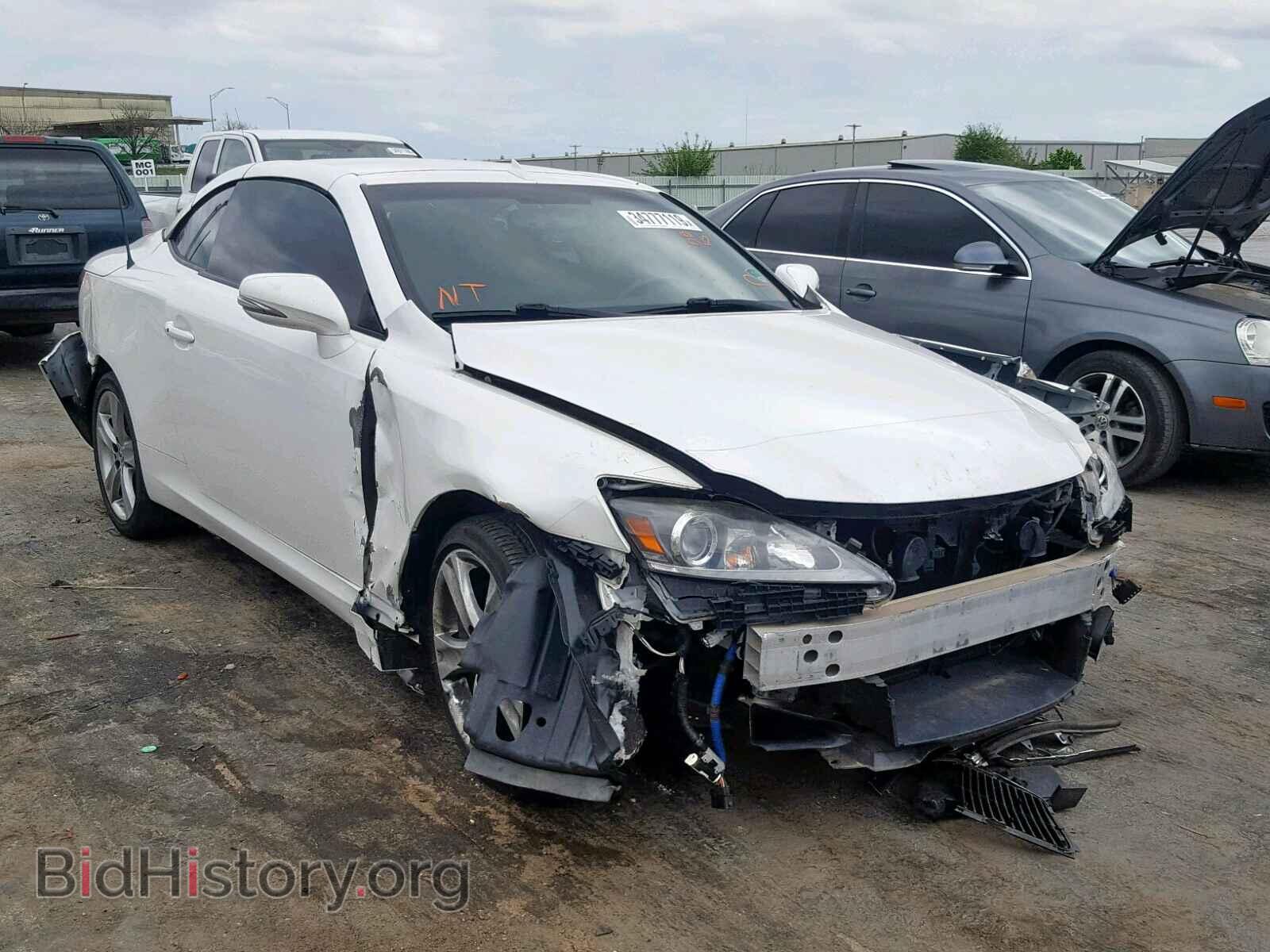 Photo JTHFE2C27C2507568 - LEXUS IS 2012