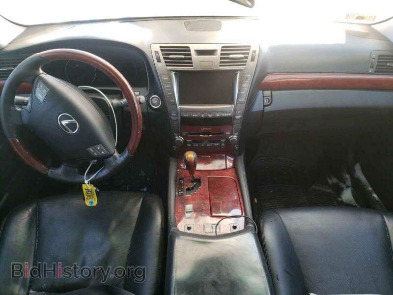2008 Lexus LS460 (VIN JTHBL46F185056366) — фото 9 из 10