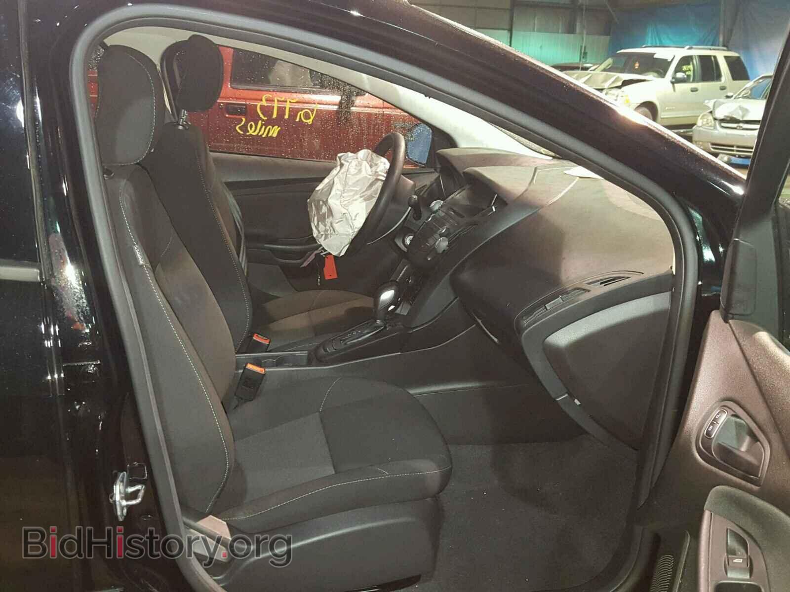 2016 FORD FOCUS - VIN: 1FADP3E29GL390278 - Фото 5