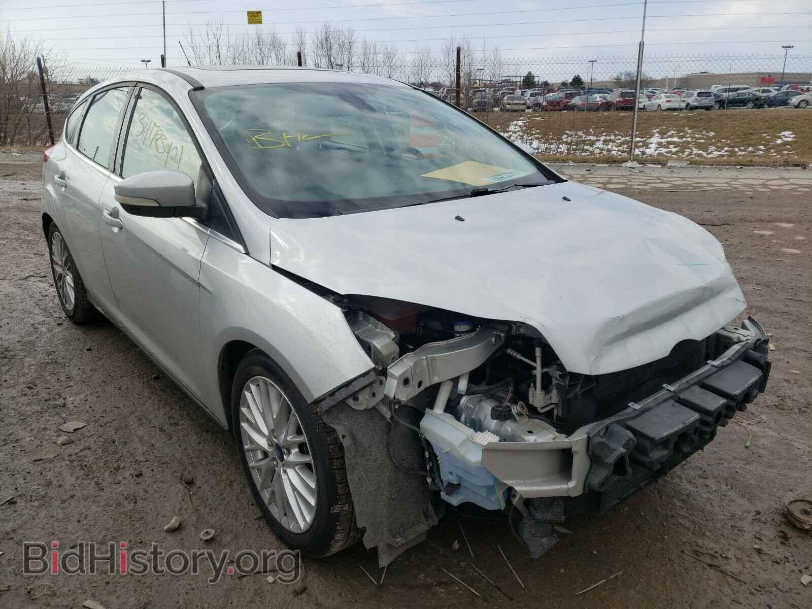 Фотография 1FAHP3M21CL381622 - FORD FOCUS 2012