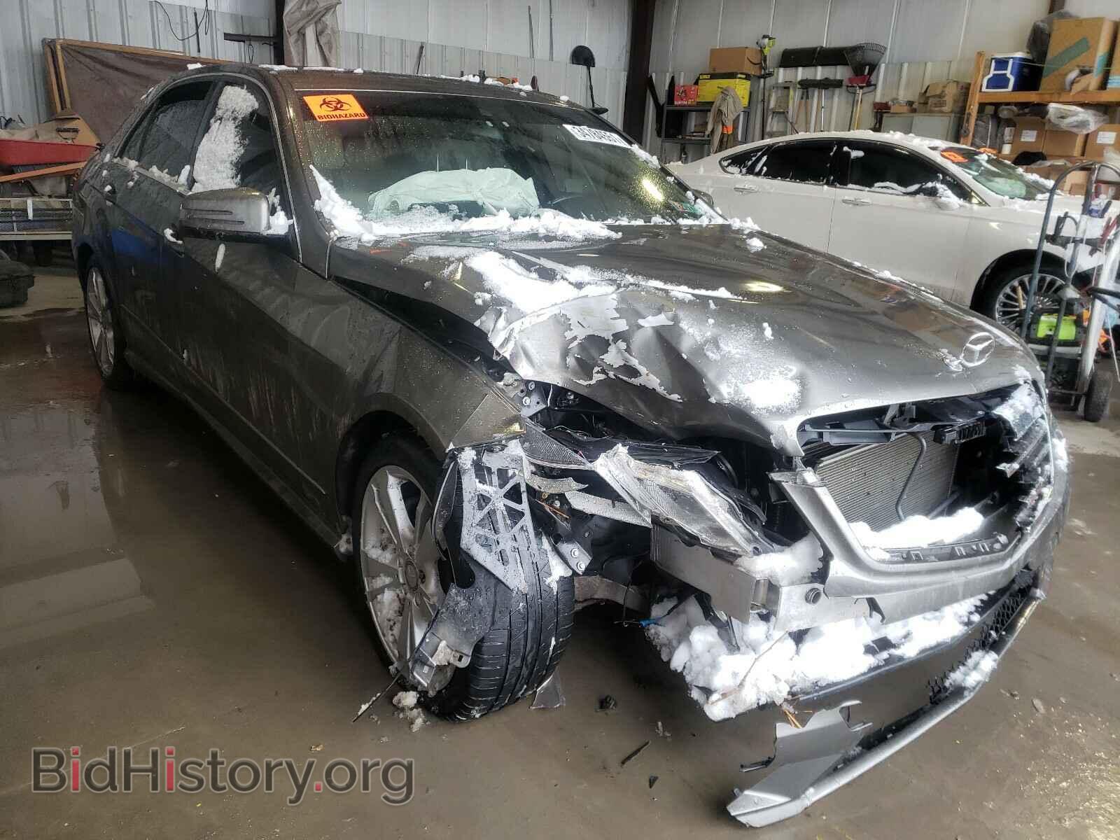 Photo WDDHF8JBXDA730388 - MERCEDES-BENZ E CLASS 2013