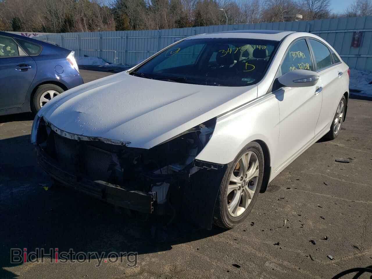2011 HYUNDAI SONATA - VIN: 5NPEC4ACXBH120911 - Фото 2