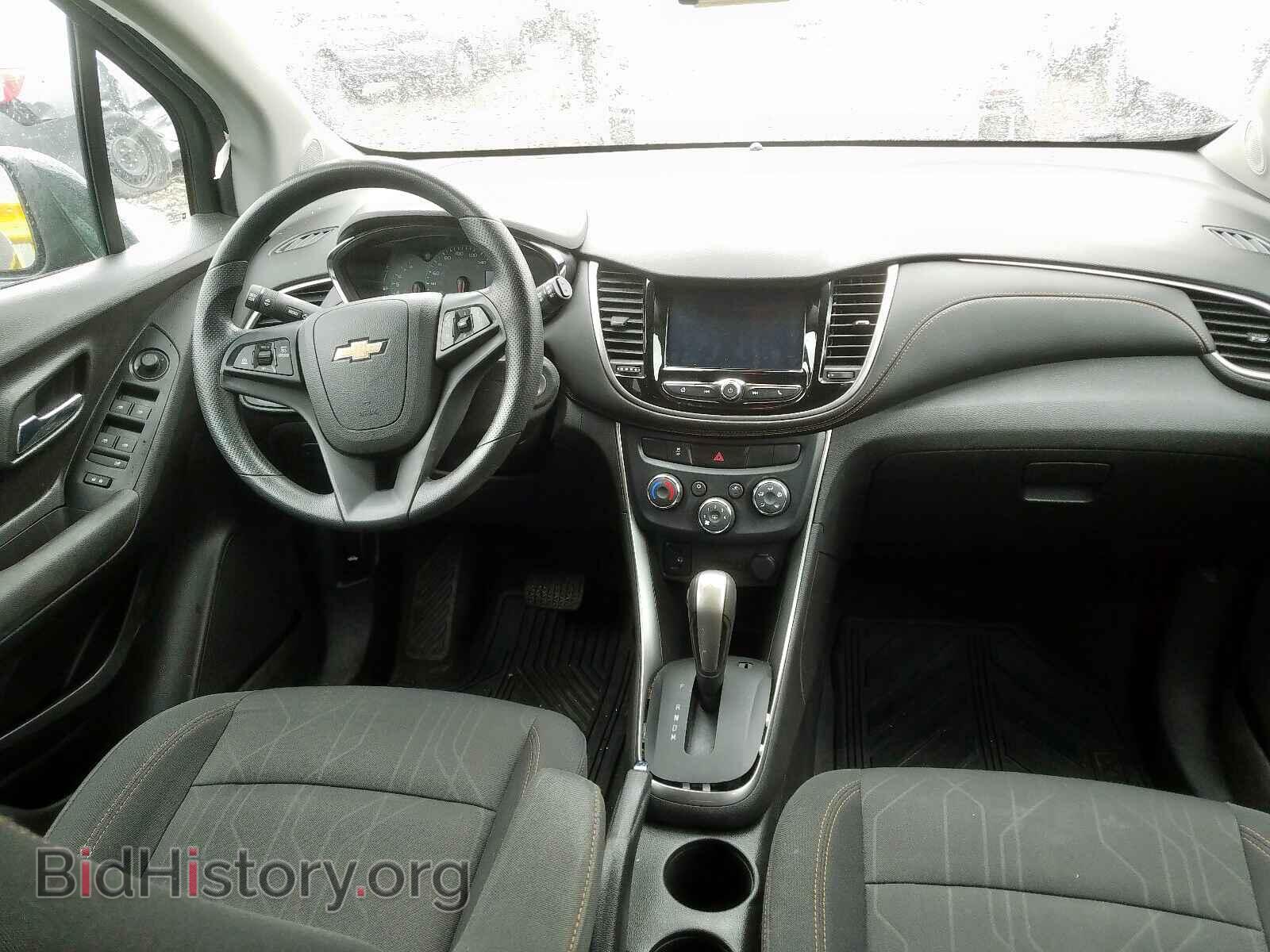2017 CHEVROLET TRAX - VIN: 3GNCJLSB3HL264684 - Фото 9