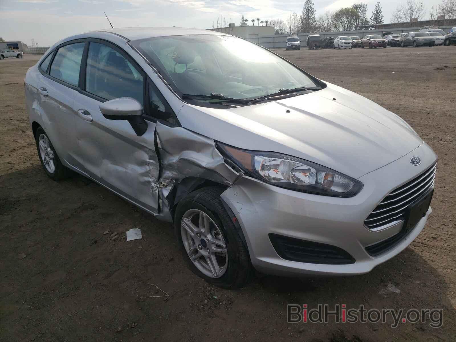 Photo 3FADP4BJ1KM142552 - FORD FIESTA 2019