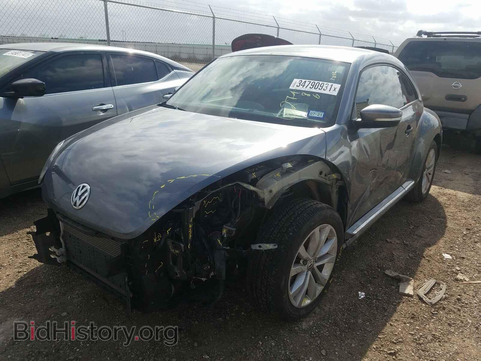2017 VOLKSWAGEN BEETLE - VIN: 3VWF17AT9HM627486 - Фото 2