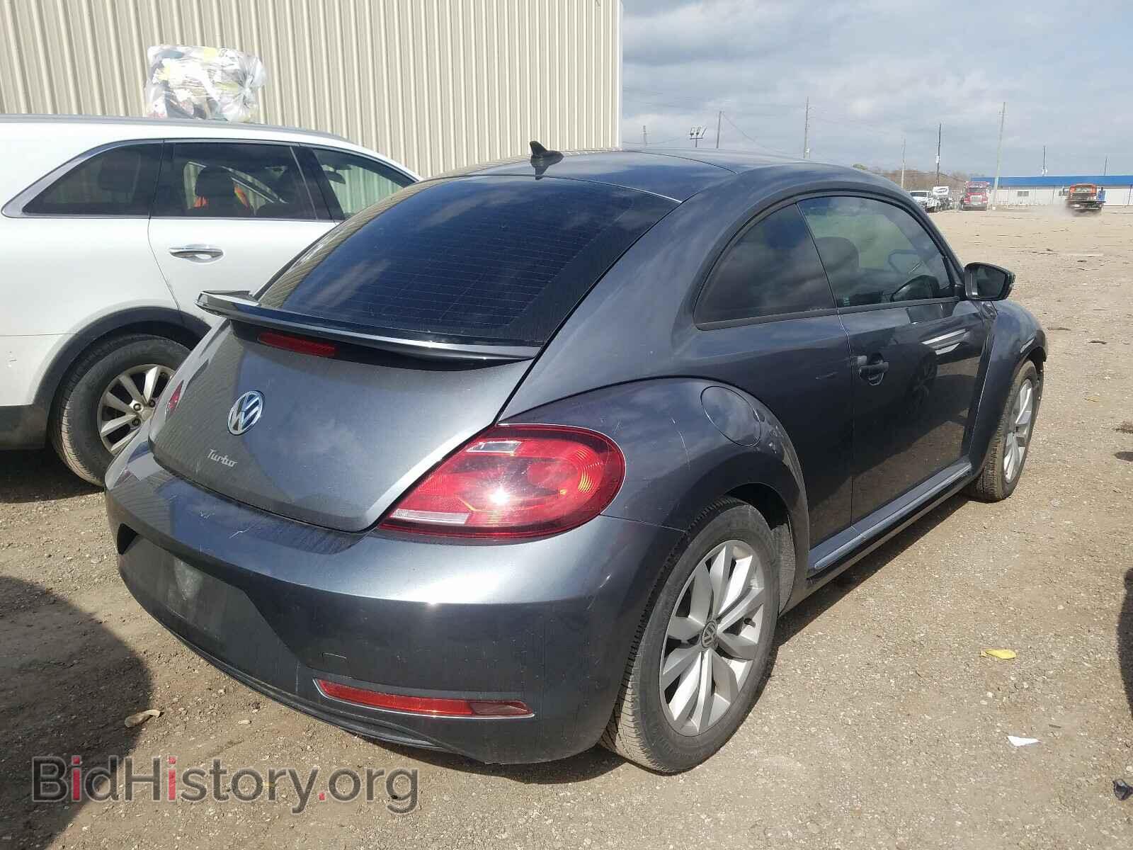 2017 VOLKSWAGEN BEETLE - VIN: 3VWF17AT9HM627486 - Фото 4