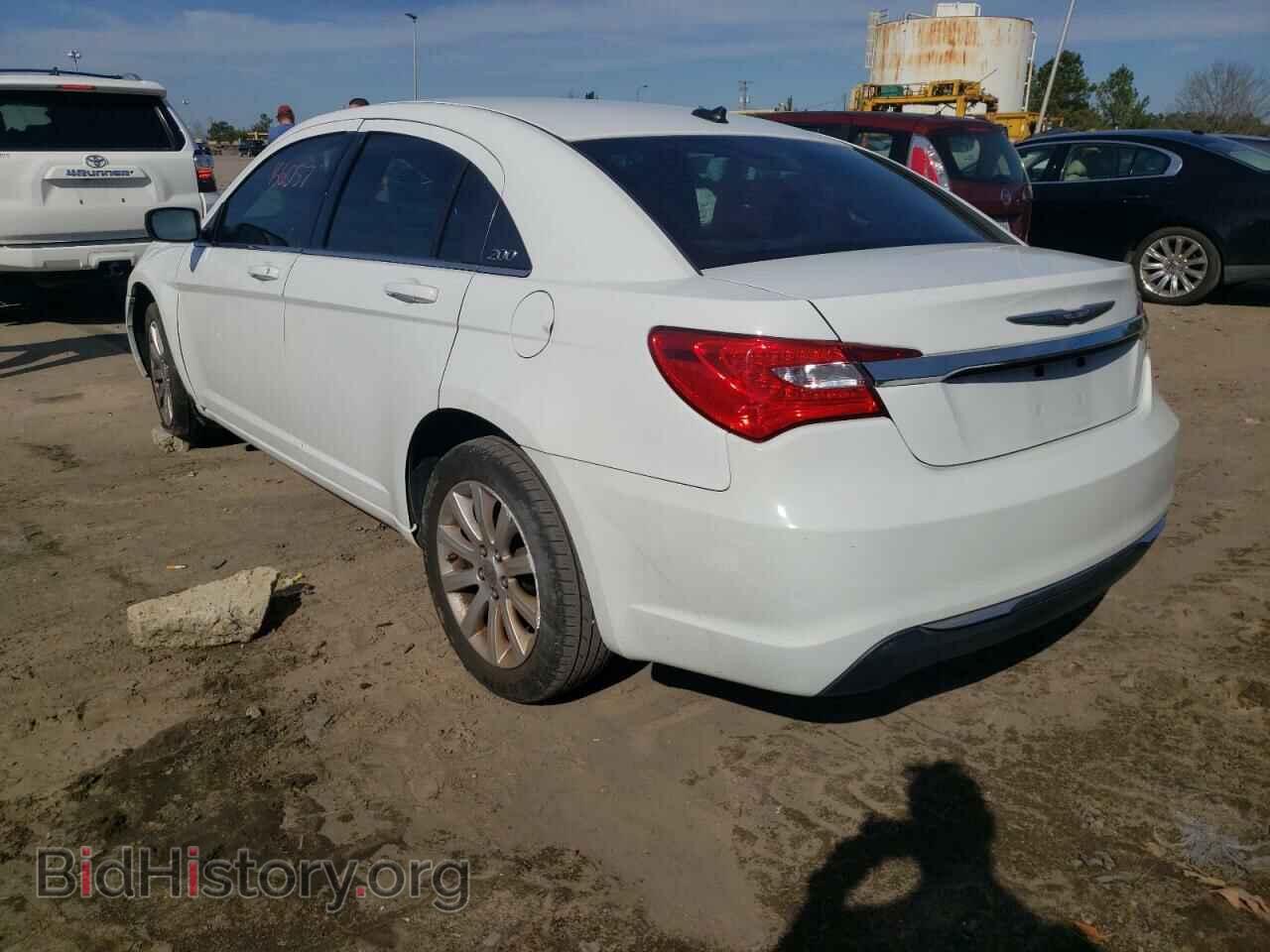 2014 CHRYSLER 200 - VIN: 1C3CCBBB2EN128933 - Фото 3