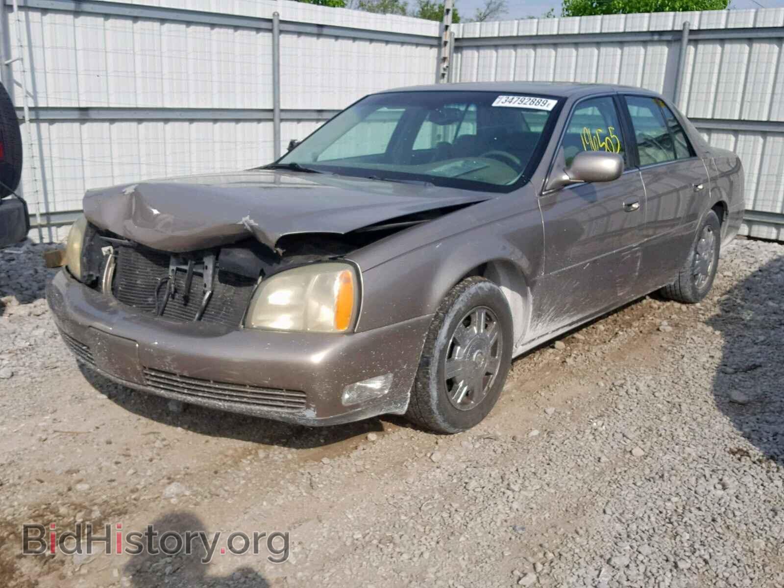 2004 CADILLAC DEVILLE - VIN: 1G6KD54Y84U218120 - Photo 2