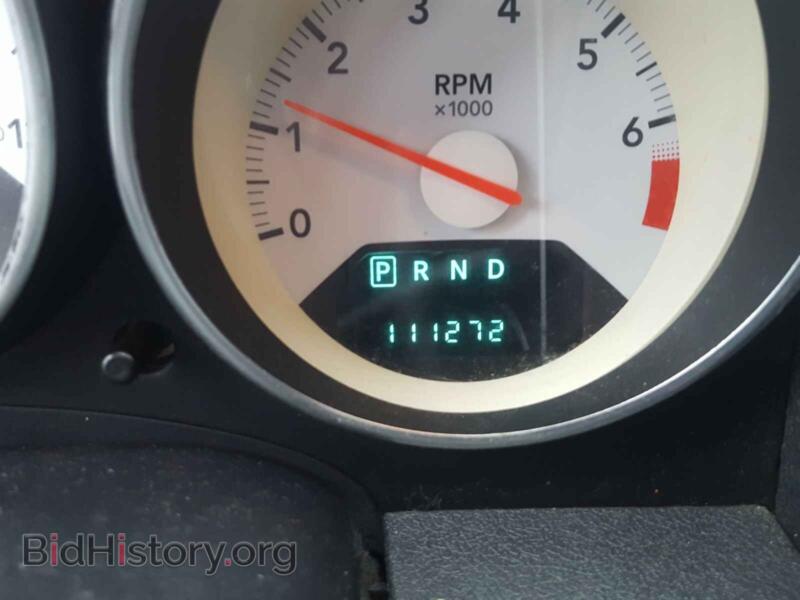 2008 Dodge CALIBER (VIN 1B3HB48B78D507476) — фото 8 из 10