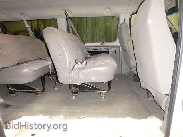 2006 FORD ECONOLINE - VIN: 1FBSS31L06HA46973 - Фото 6