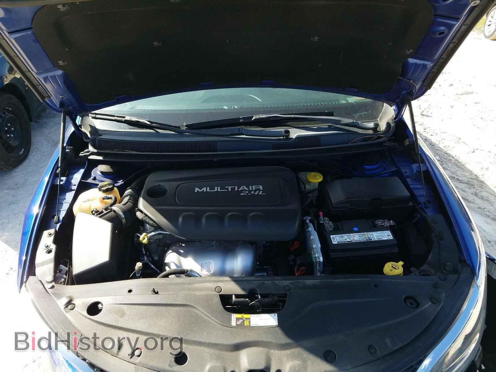 2016 CHRYSLER 200 - VIN: 1C3CCCAB7GN118862 - Фото 7