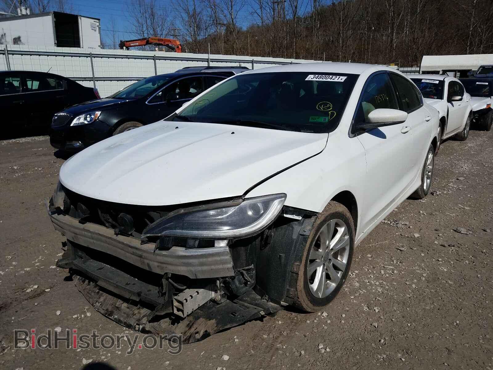 2015 CHRYSLER 200 - VIN: 1C3CCCAB4FN725803 - Photo 2