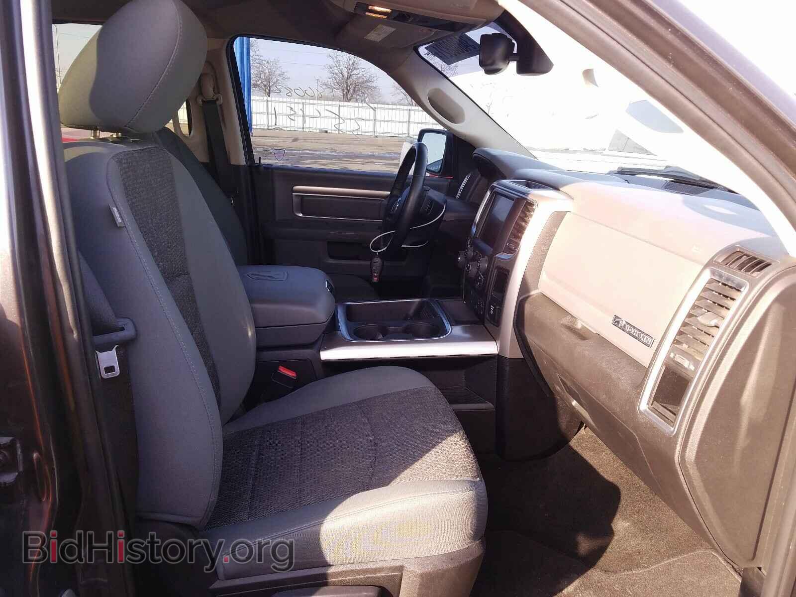 2016 RAM 1500 - VIN: 3C6RR7LT6GG356848 - Фото 5