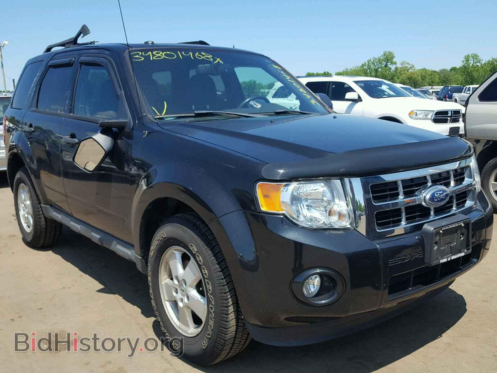 Фотография 1FMCU0D78BKB38252 - FORD ESCAPE 2011