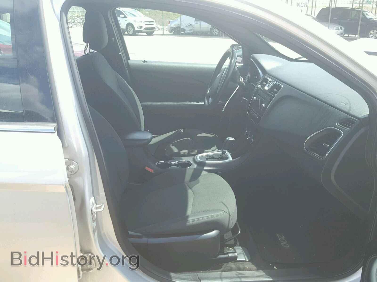 2011 CHRYSLER 200 - VIN: 1C3BC1FG5BN593195 - Фото 5