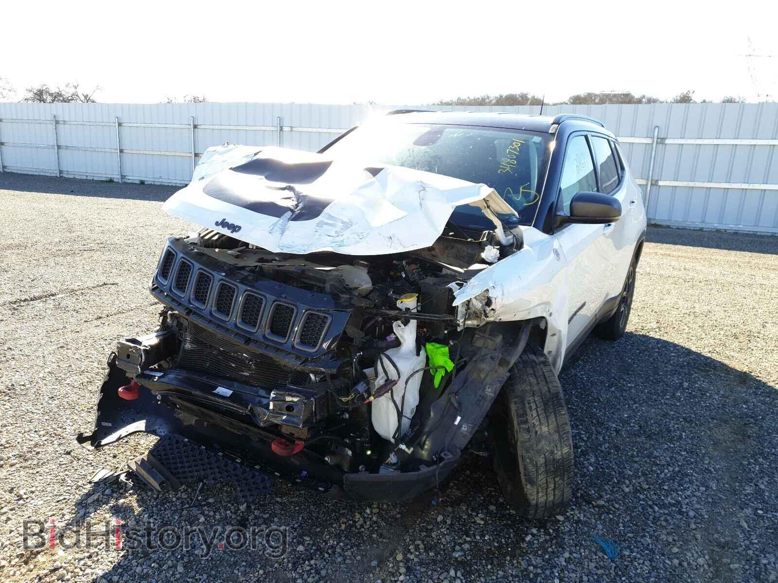 2019 JEEP COMPASS - VIN: 3C4NJDDB5KT595584 - Фото 2
