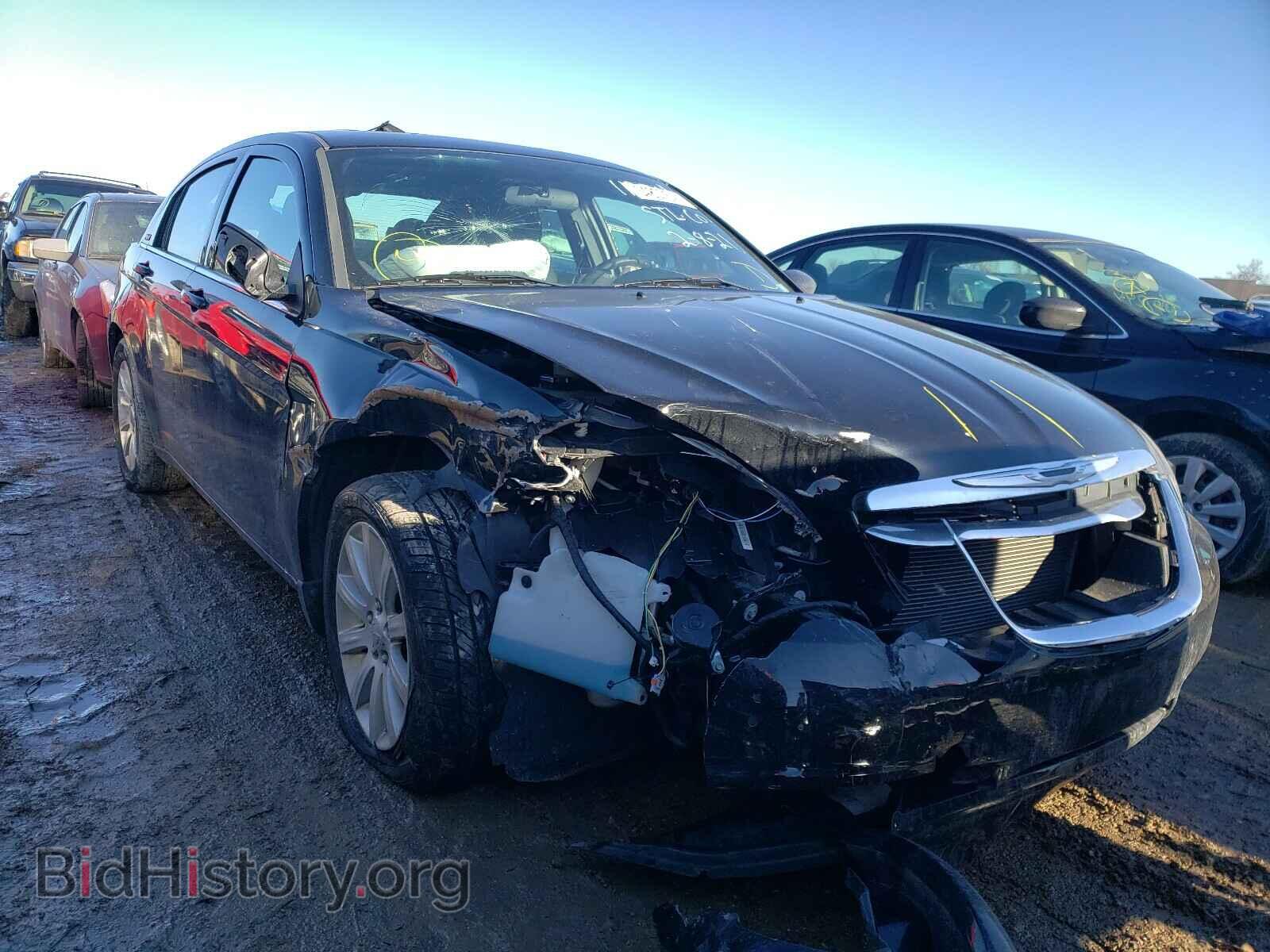 Photo 1C3BC1FG0BN550108 - CHRYSLER 200 2011