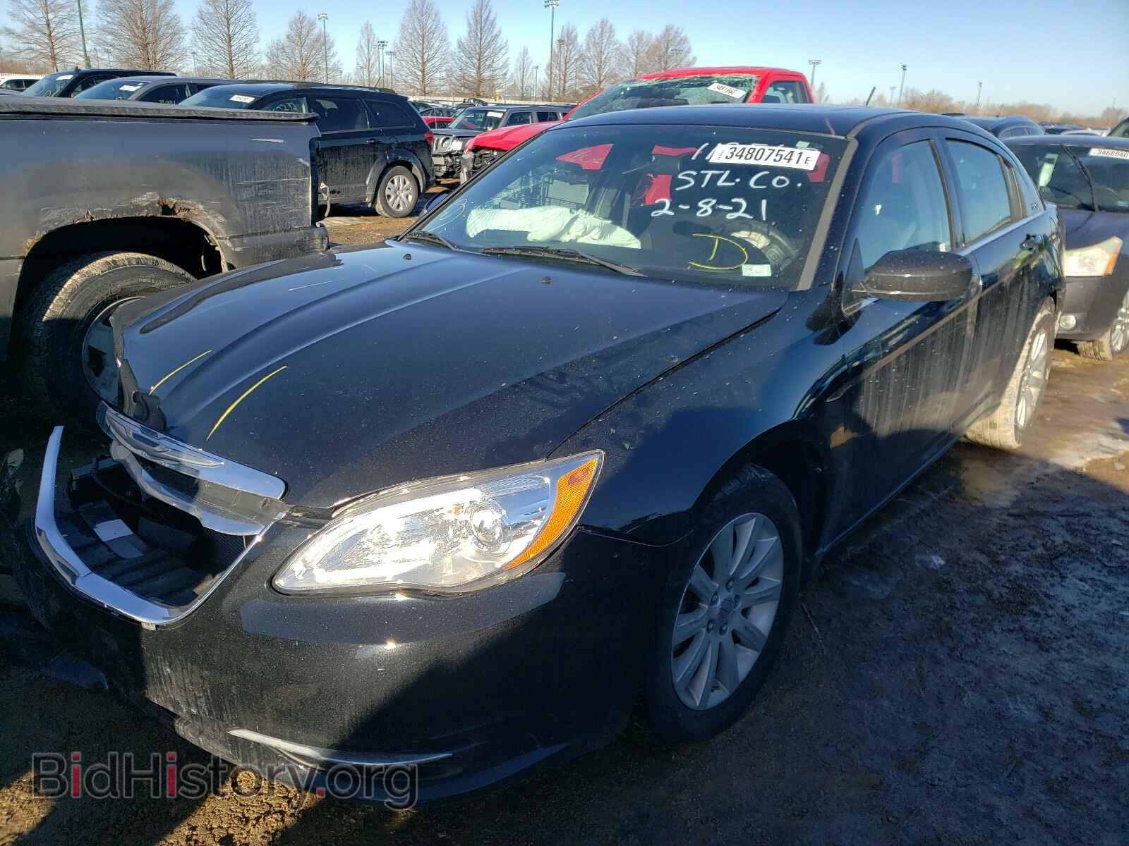 2011 CHRYSLER 200 - VIN: 1C3BC1FG0BN550108 - Фото 2