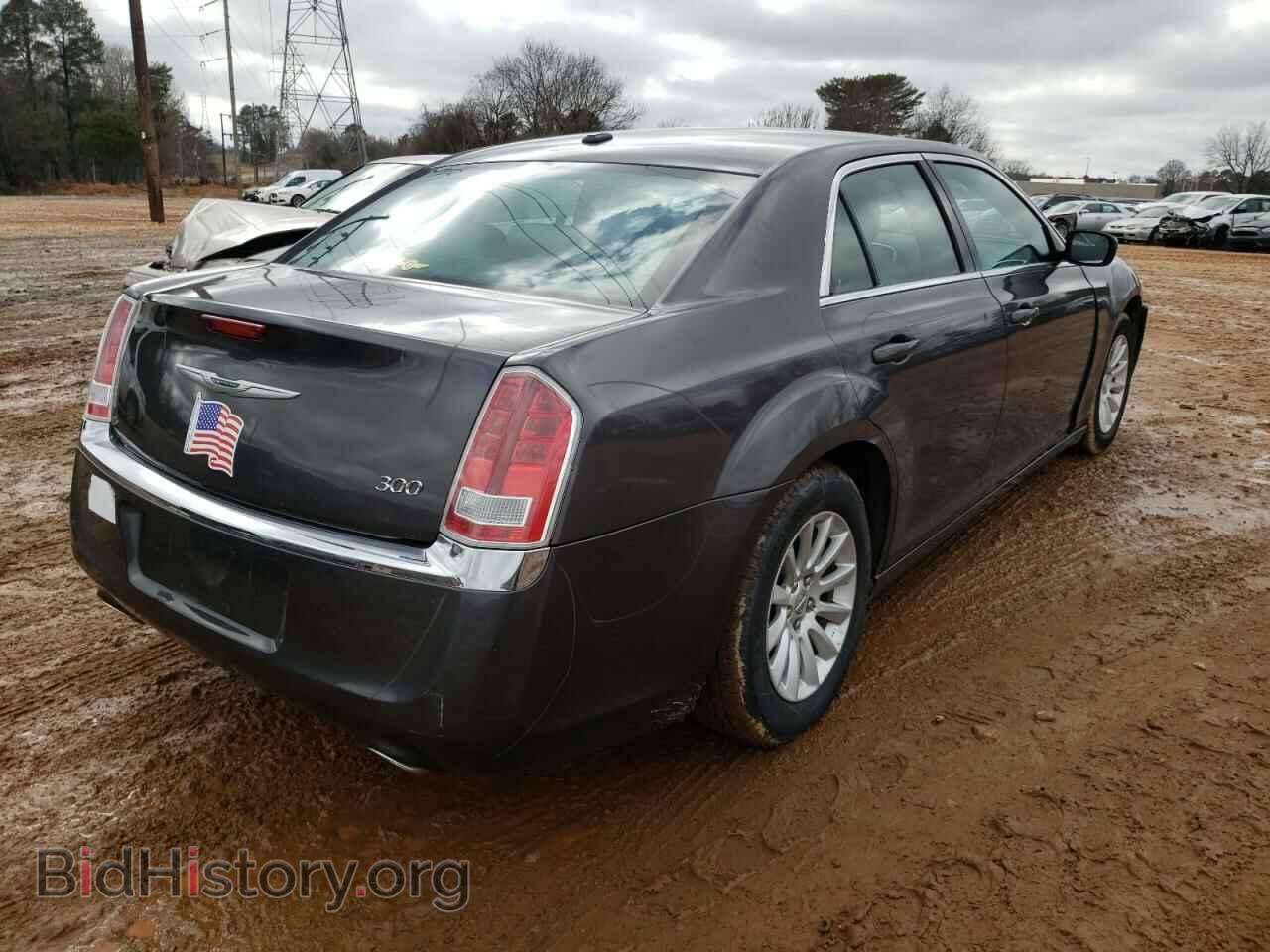 2013 CHRYSLER 300 - VIN: 2C3CCAAG4DH551253 - Фото 4
