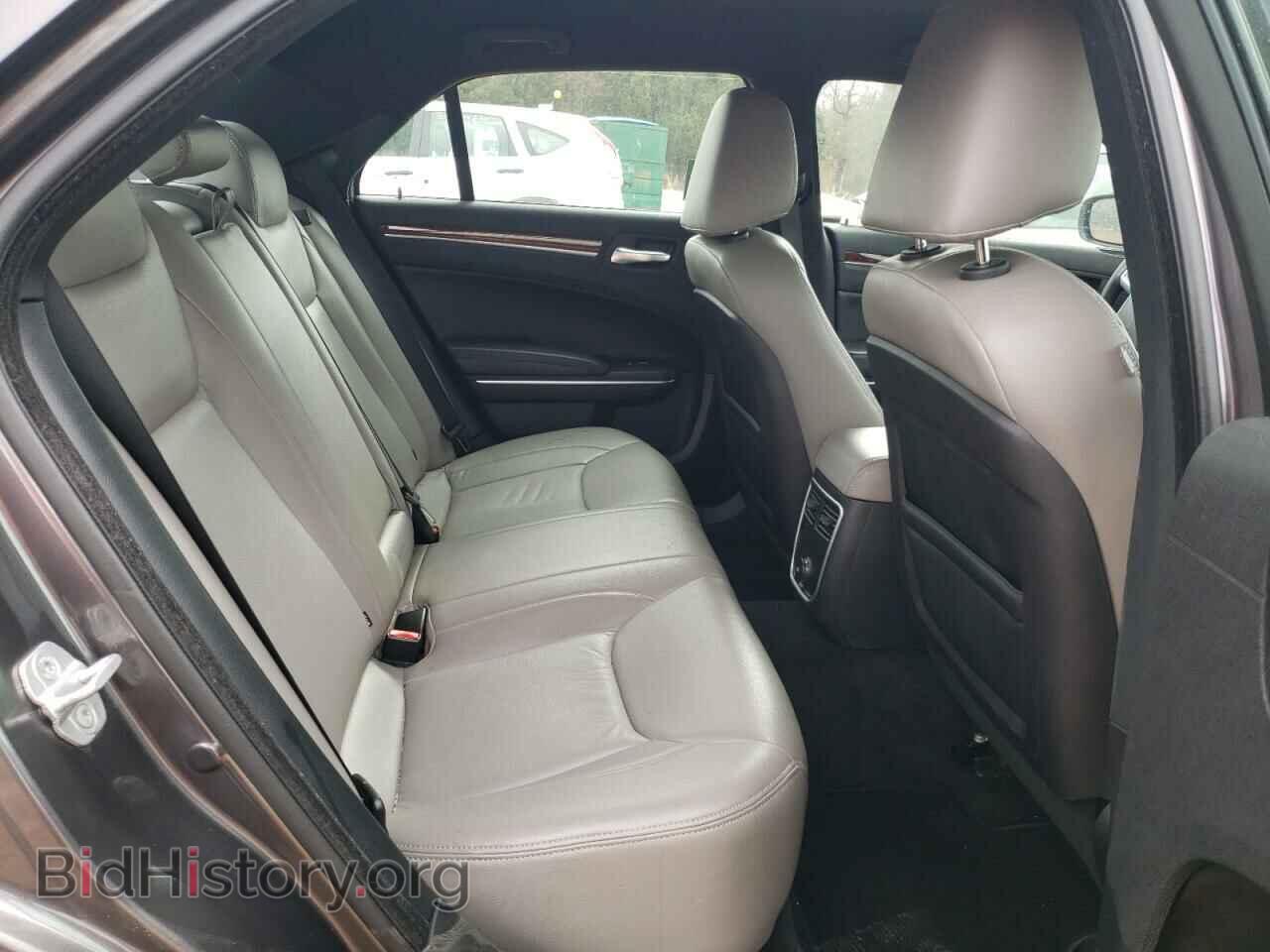 2013 CHRYSLER 300 - VIN: 2C3CCAAG4DH551253 - Фото 6