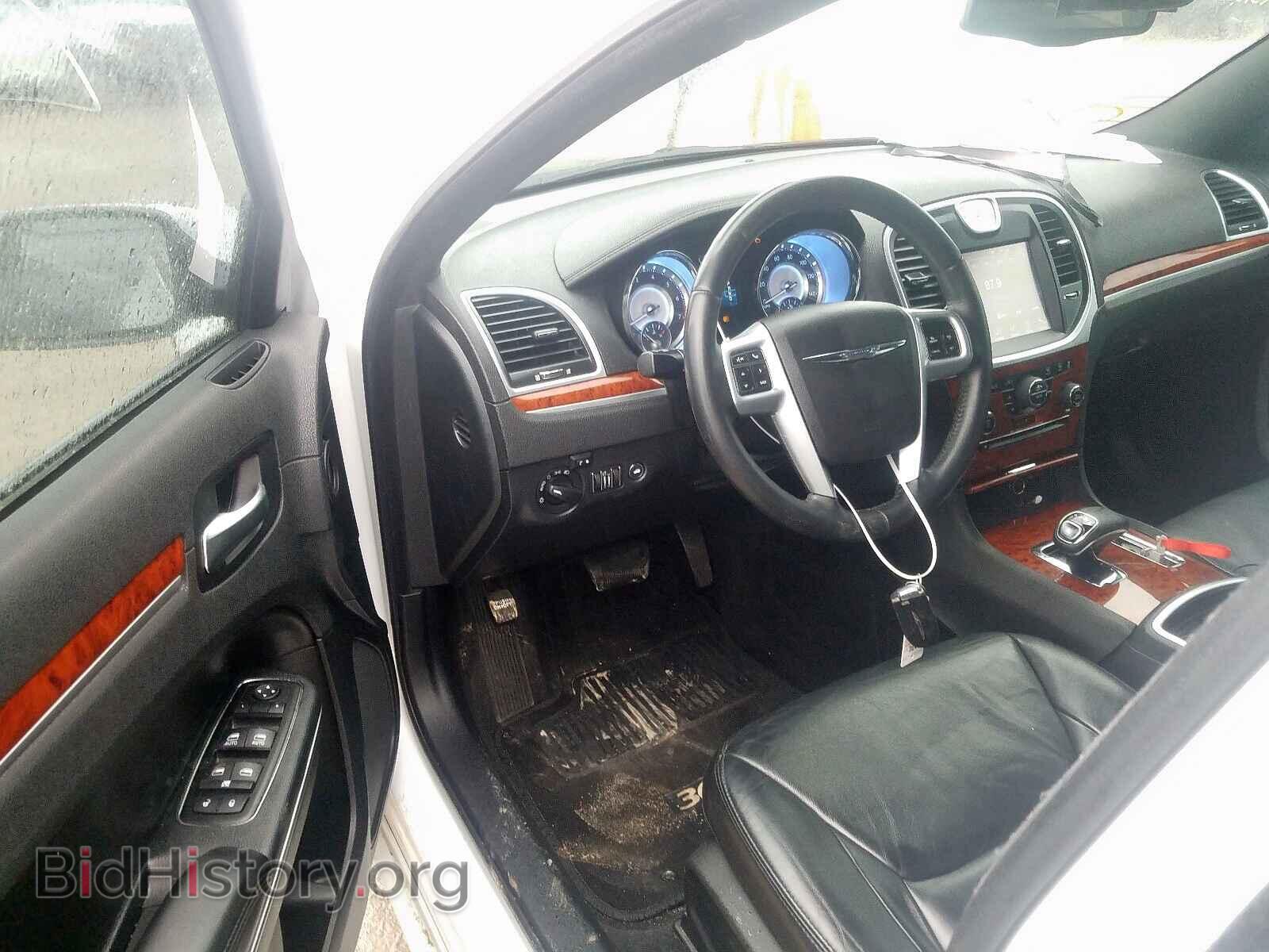 2014 CHRYSLER 300 - VIN: 2C3CCAAG8EH287262 - Фото 9