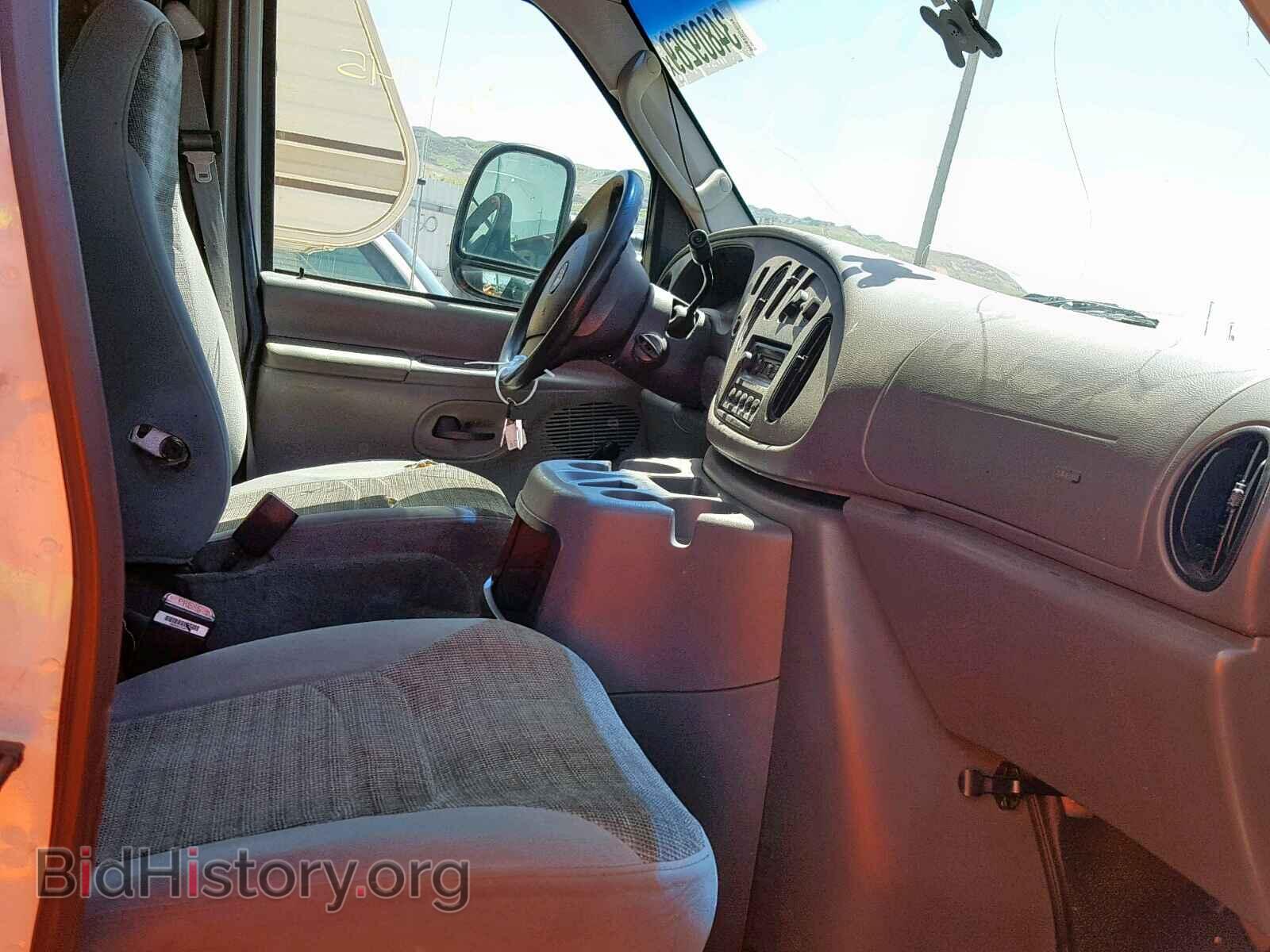 2004 FORD ECONOLINE - VIN: 1FDWE35L24HA61613 - Photo 5