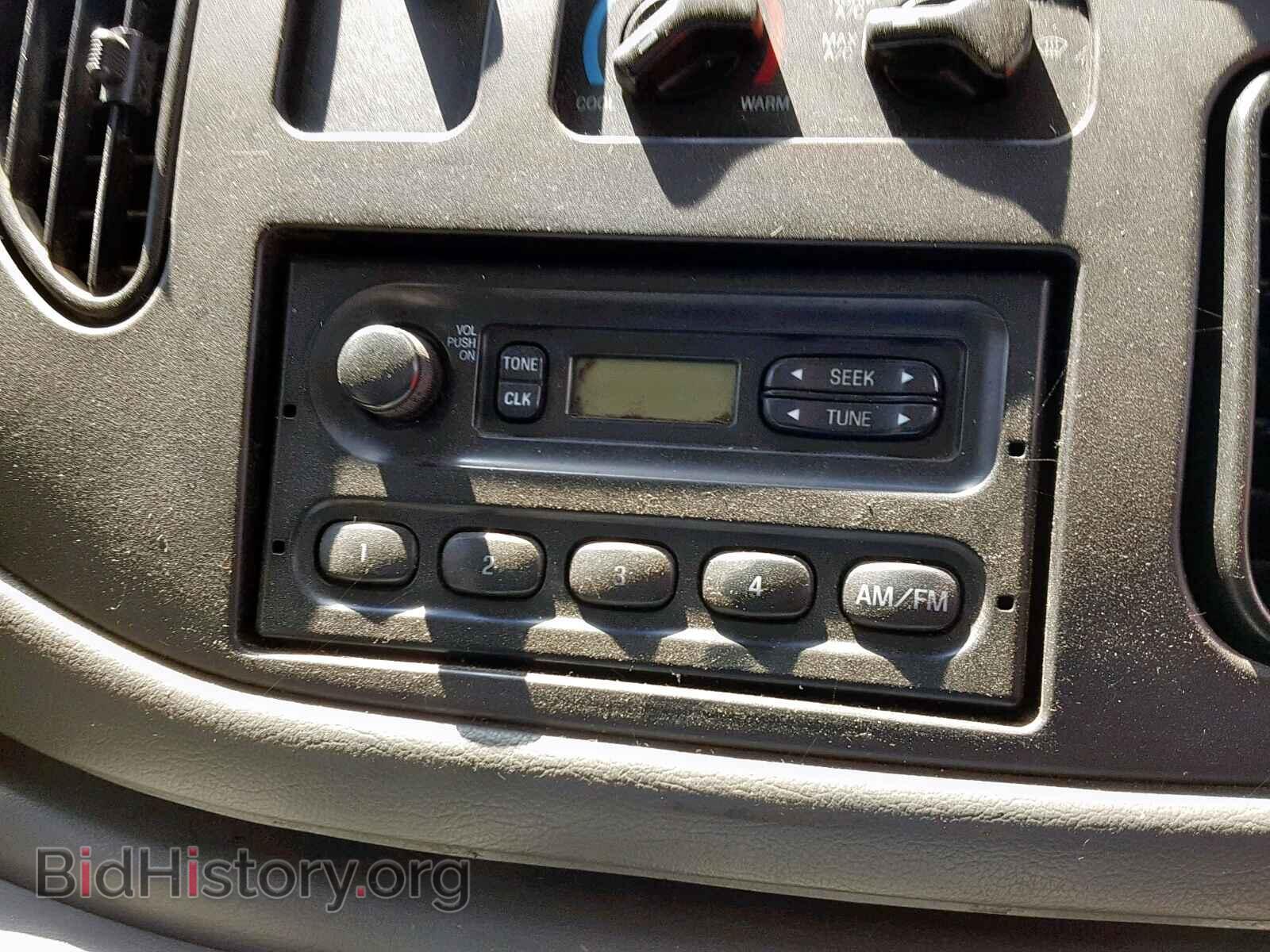 2004 FORD ECONOLINE - VIN: 1FDWE35L24HA61613 - Photo 9