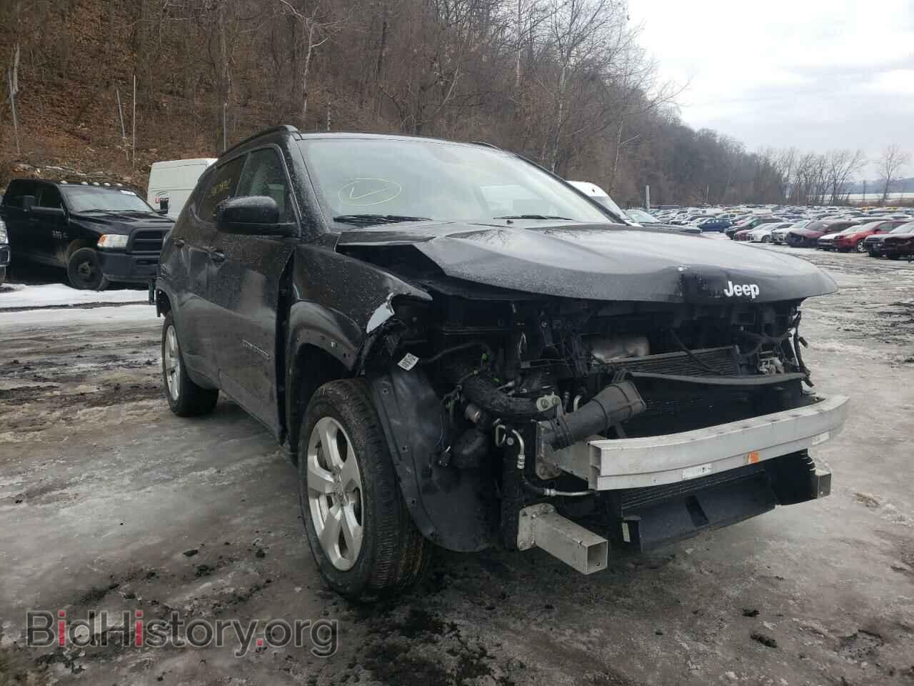 Фотография 3C4NJDBB6JT270590 - JEEP COMPASS 2018