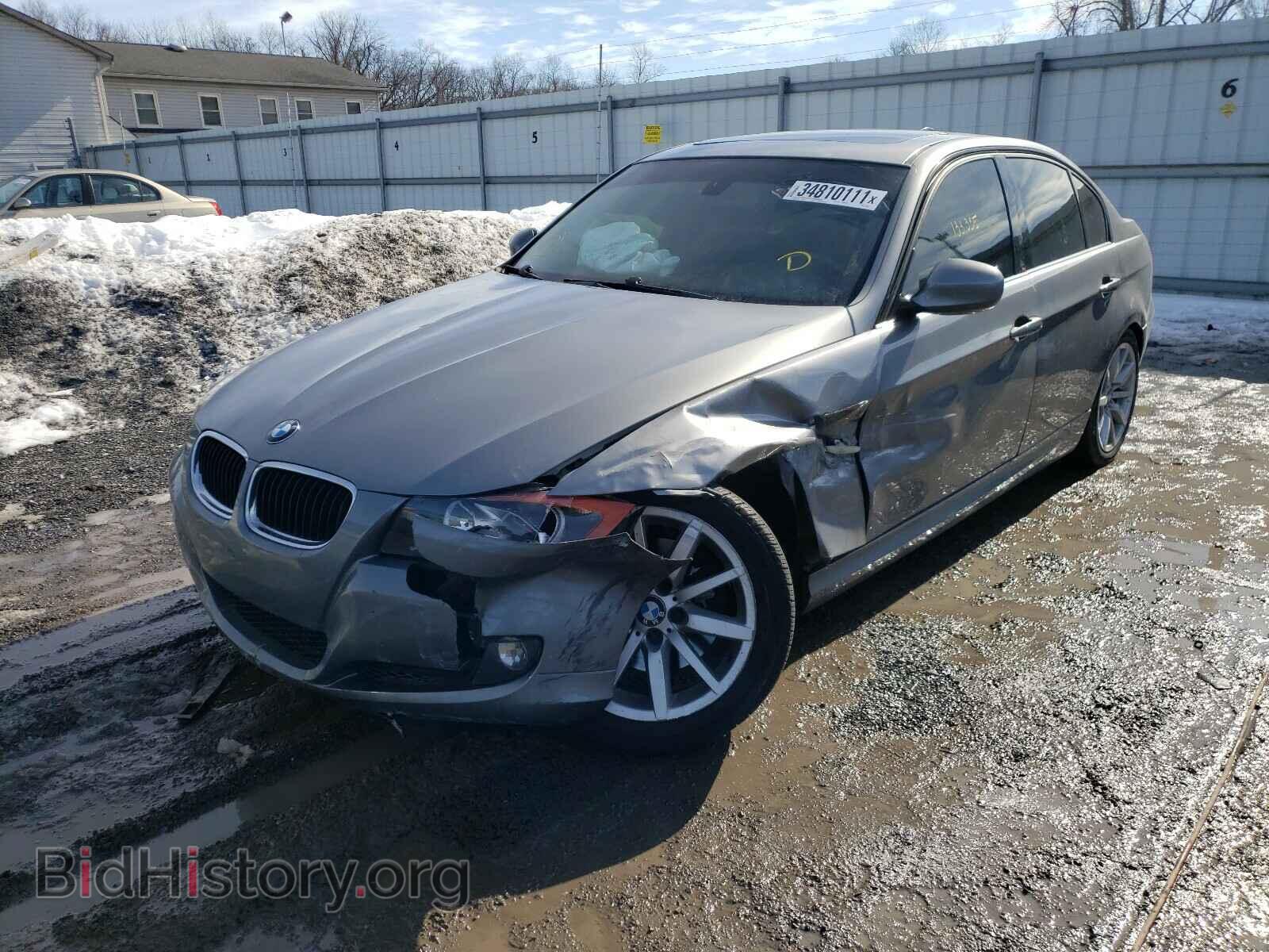 2009 BMW 3 SERIES - VIN: WBAPH73549A173838 - Фото 2