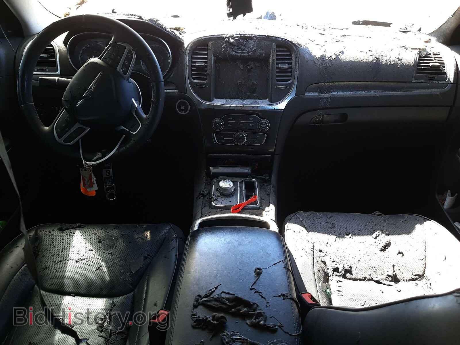 2017 CHRYSLER 300 - VIN: 2C3CCAEG8HH586796 - Фото 9