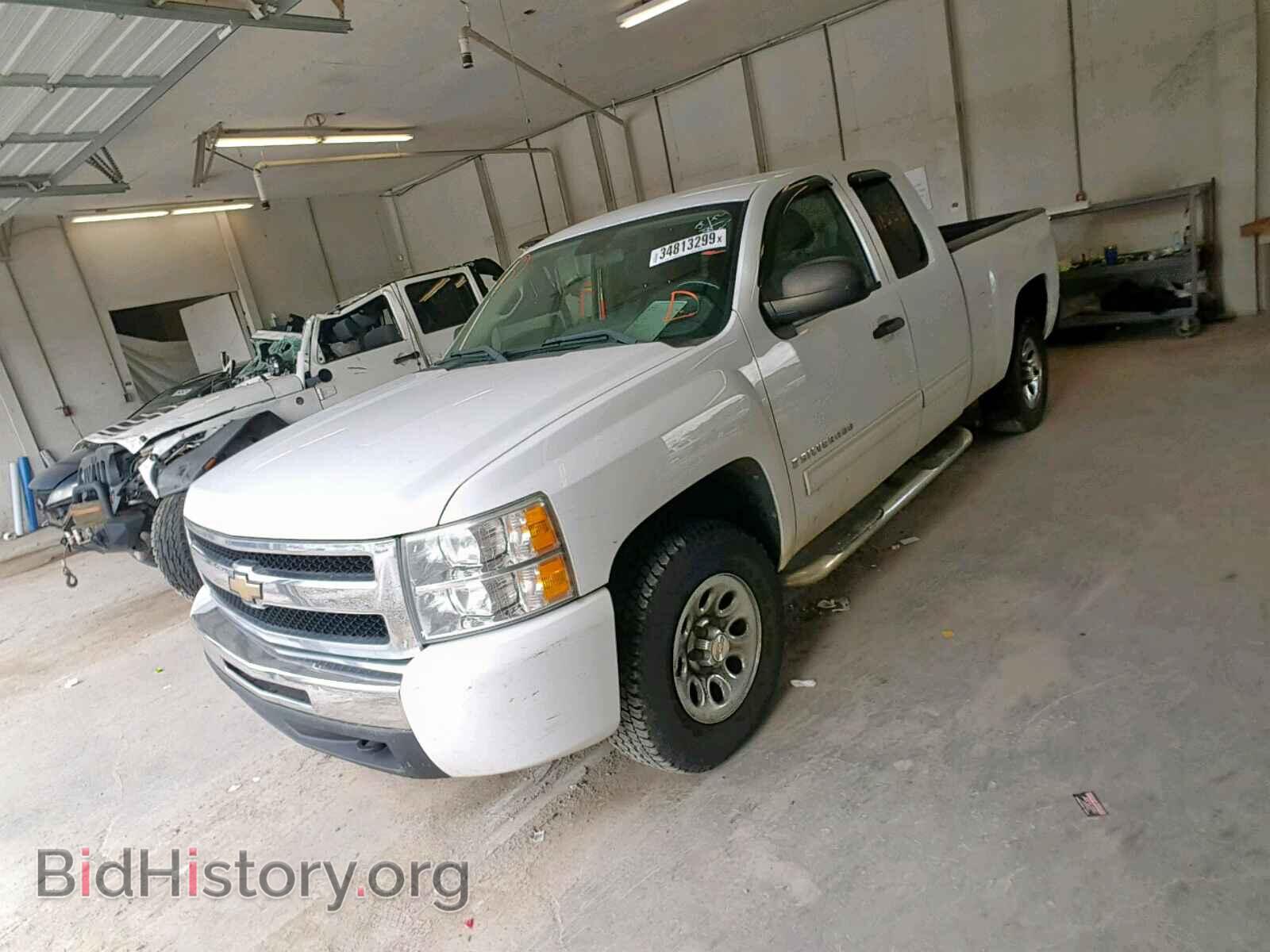 2009 CHEVROLET SILVERADO - VIN: 2GCEK29C191136647 - Фото 2