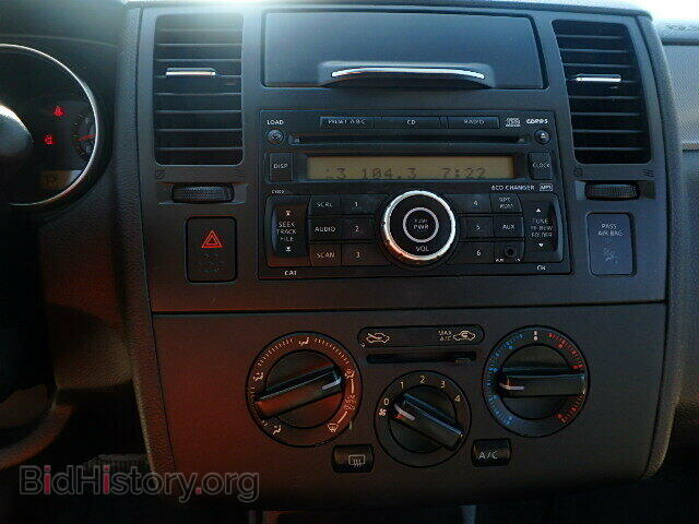 2007 NISSAN VERSA - VIN: 3N1BC13E77L383156 - Фото 9