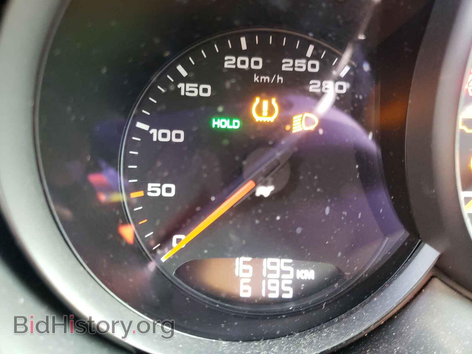 2018 PORSCHE MACAN - VIN: WP1AA2A54JLB04917 - Photo 8