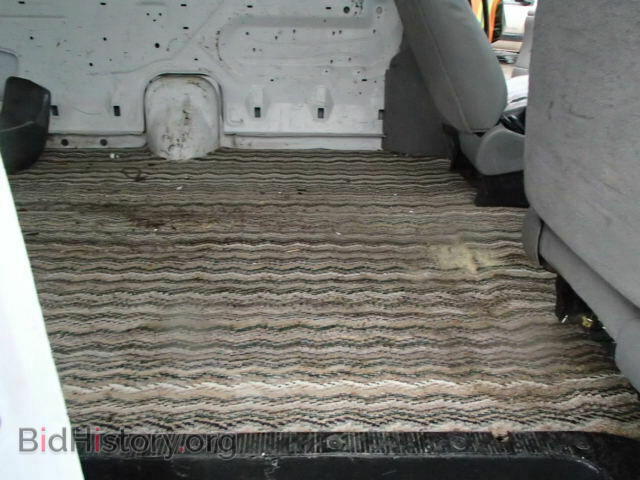 2000 FORD ECONOLINE - VIN: 1FTNE2425YHA68824 - Photo 6