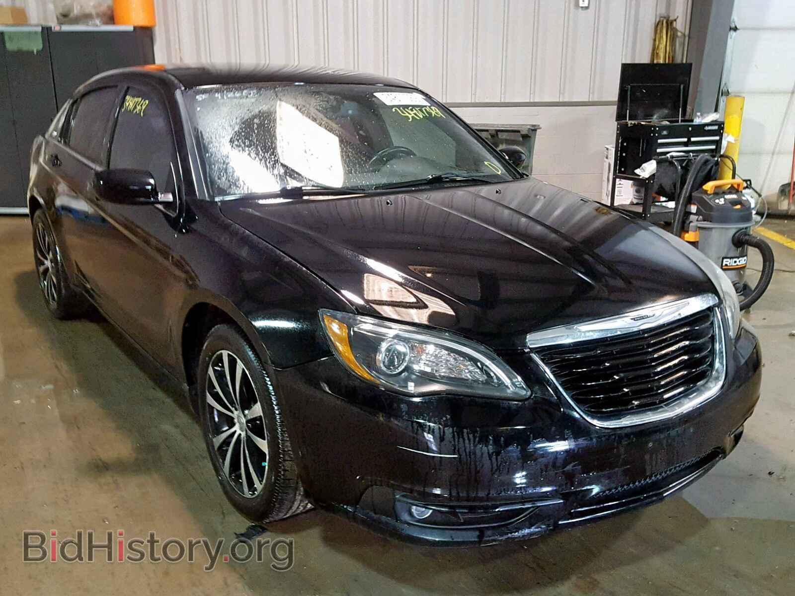 Фотография 1C3BC8FG0BN612387 - CHRYSLER 200 2011
