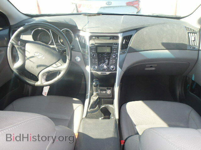 2012 HYUNDAI SONATA - VIN: KMHEC4A46CA045167 - Фото 9