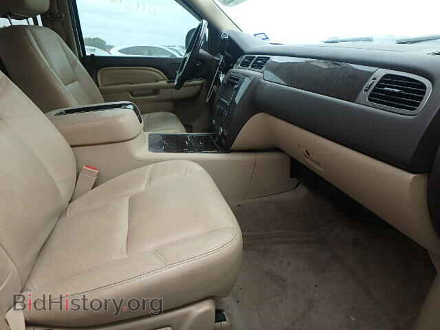 2011 GMC YUKON - VIN: 1GKS1EEF4BR256094 - Фото 5