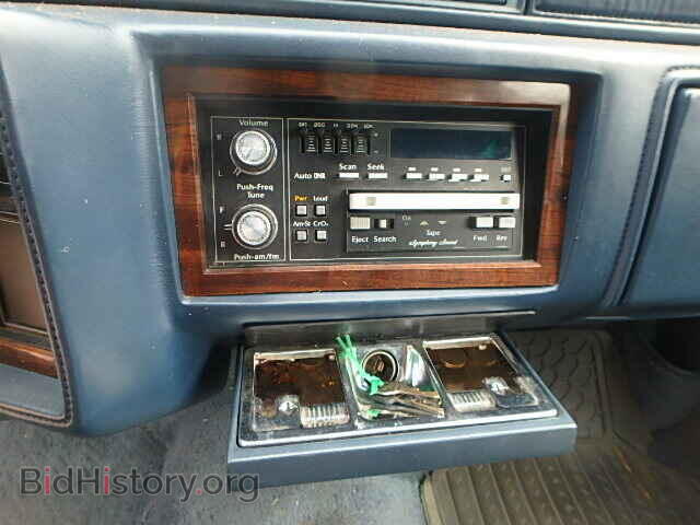 1990 CADILLAC DEVILLE - VIN: 1G6CD5337L4288071 - Photo 9
