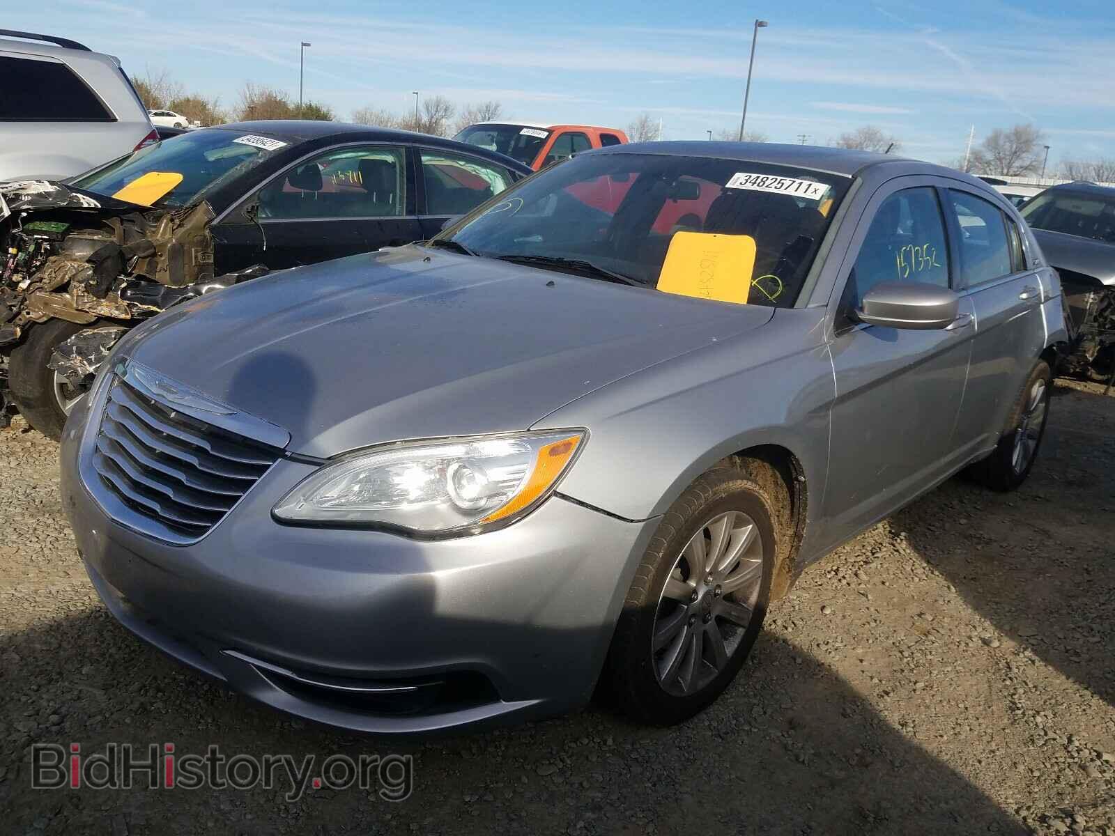 2013 CHRYSLER 200 - VIN: 1C3CCBBB3DN764386 - Фото 2
