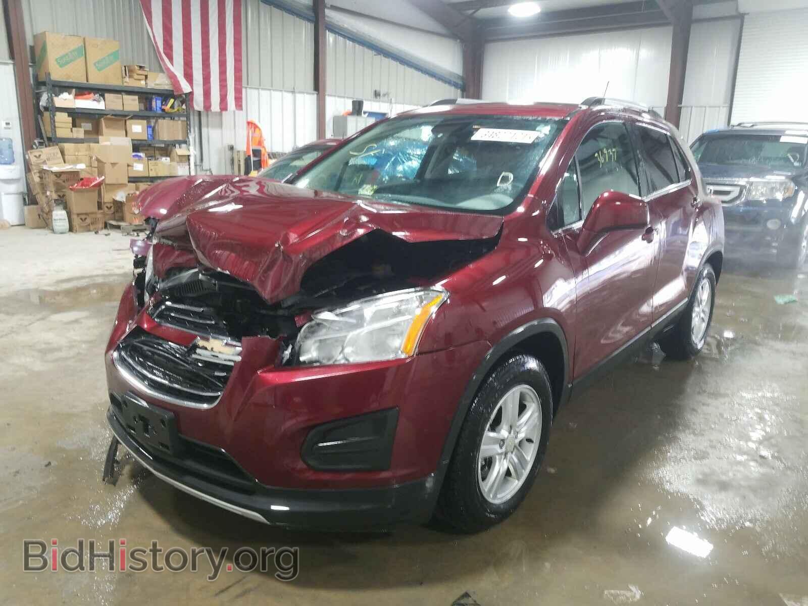 2016 CHEVROLET TRAX - VIN: 3GNCJLSB0GL280680 - Фото 2