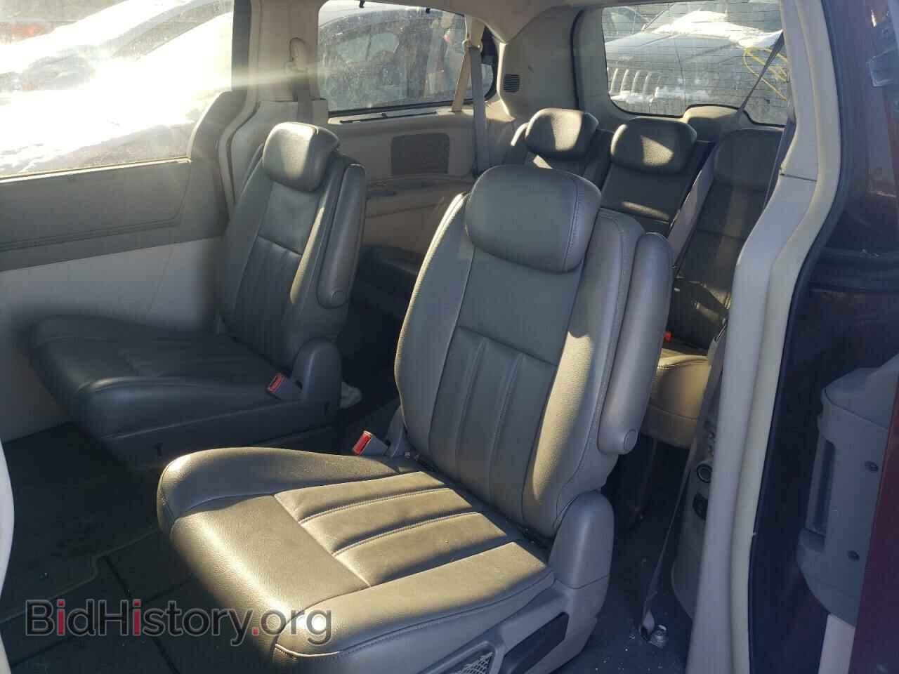 2009 CHRYSLER MINIVAN - VIN: 2A8HR54129R607196 - Фото 6