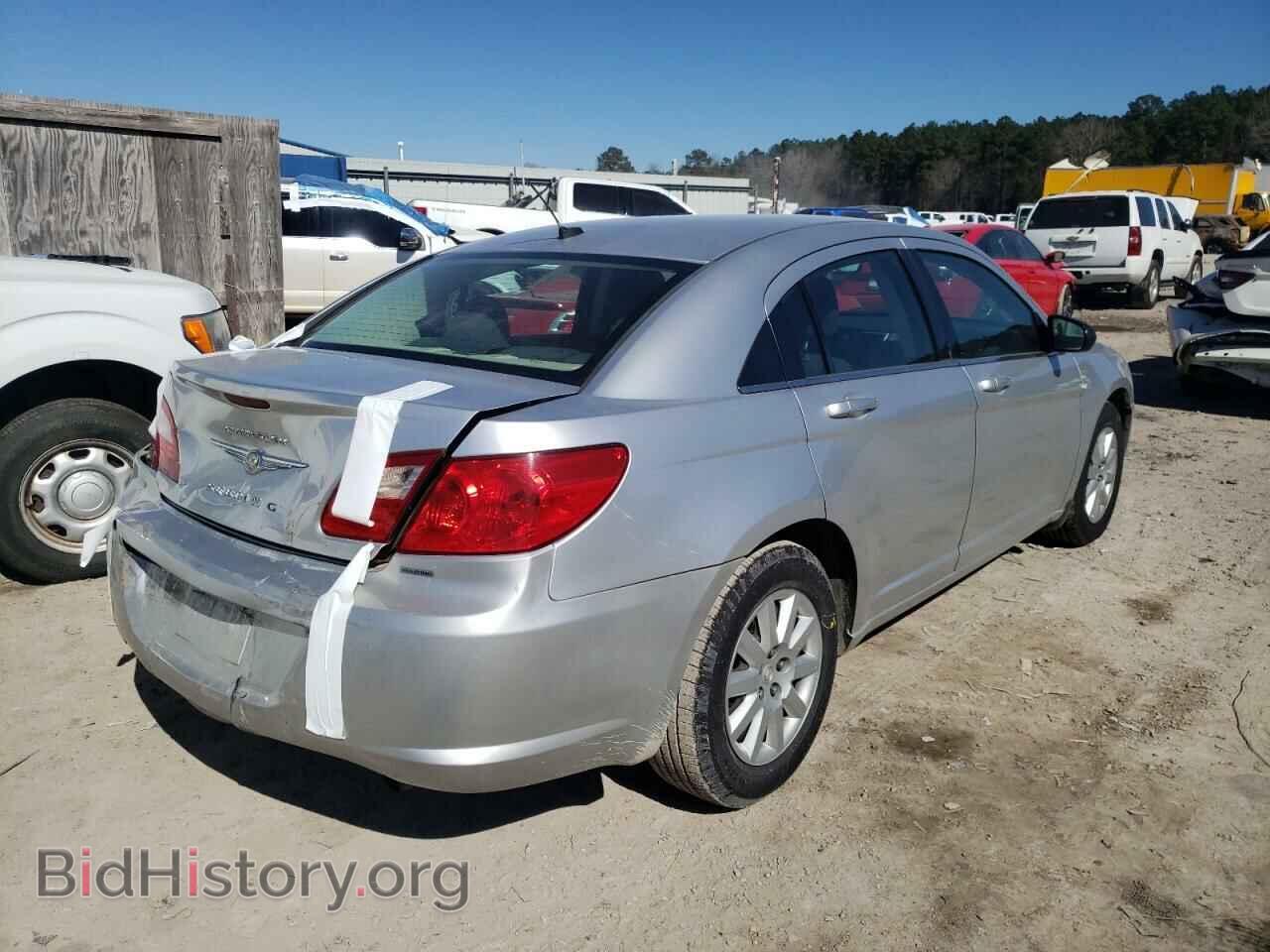 2010 CHRYSLER SEBRING - VIN: 1C3CC4FB2AN128690 - Фото 4