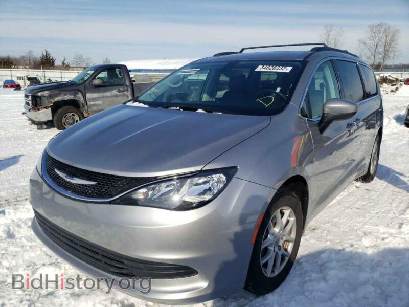 2020 Chrysler MINIVAN (VIN 2C4RC1DG1LR260767) — photo 2 of 10