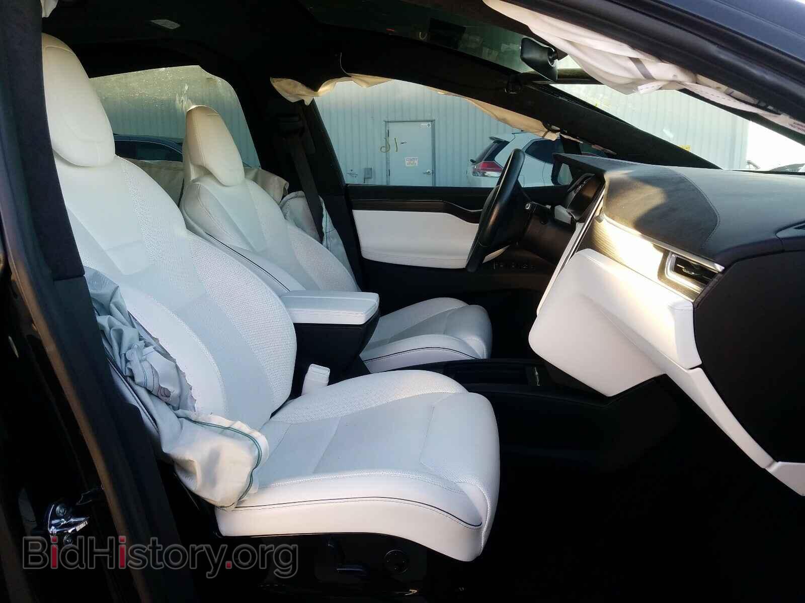 2016 TESLA MODEL X - VIN: 5YJXCDE49GF025953 - Фото 5
