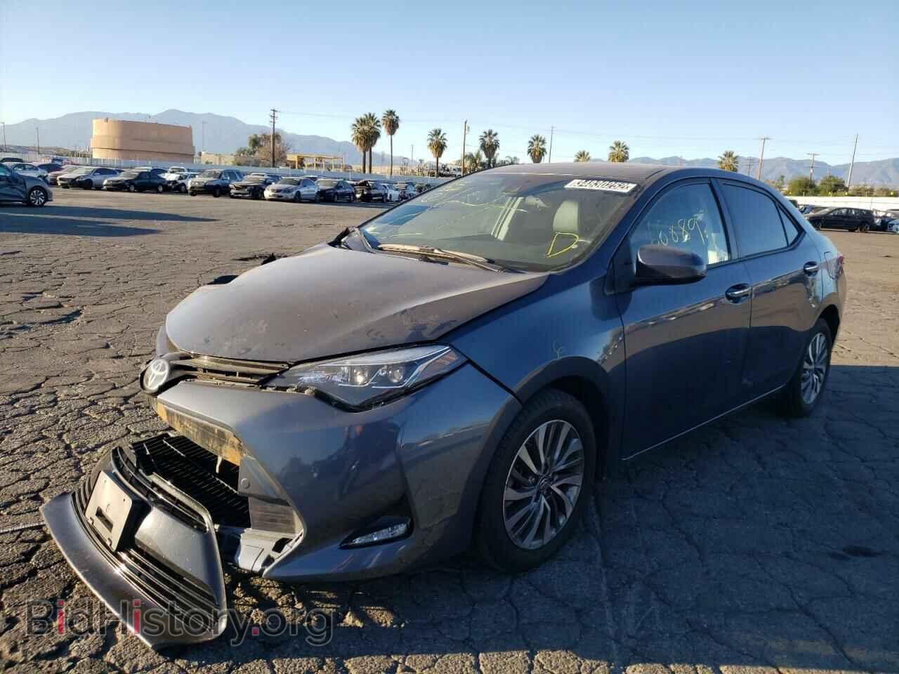 2017 TOYOTA COROLLA - VIN: 5YFBURHE2HP657675 - Фото 2
