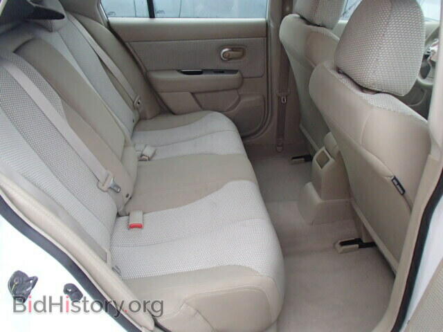 2008 NISSAN VERSA - VIN: 3N1BC11EX8L351774 - Фото 6