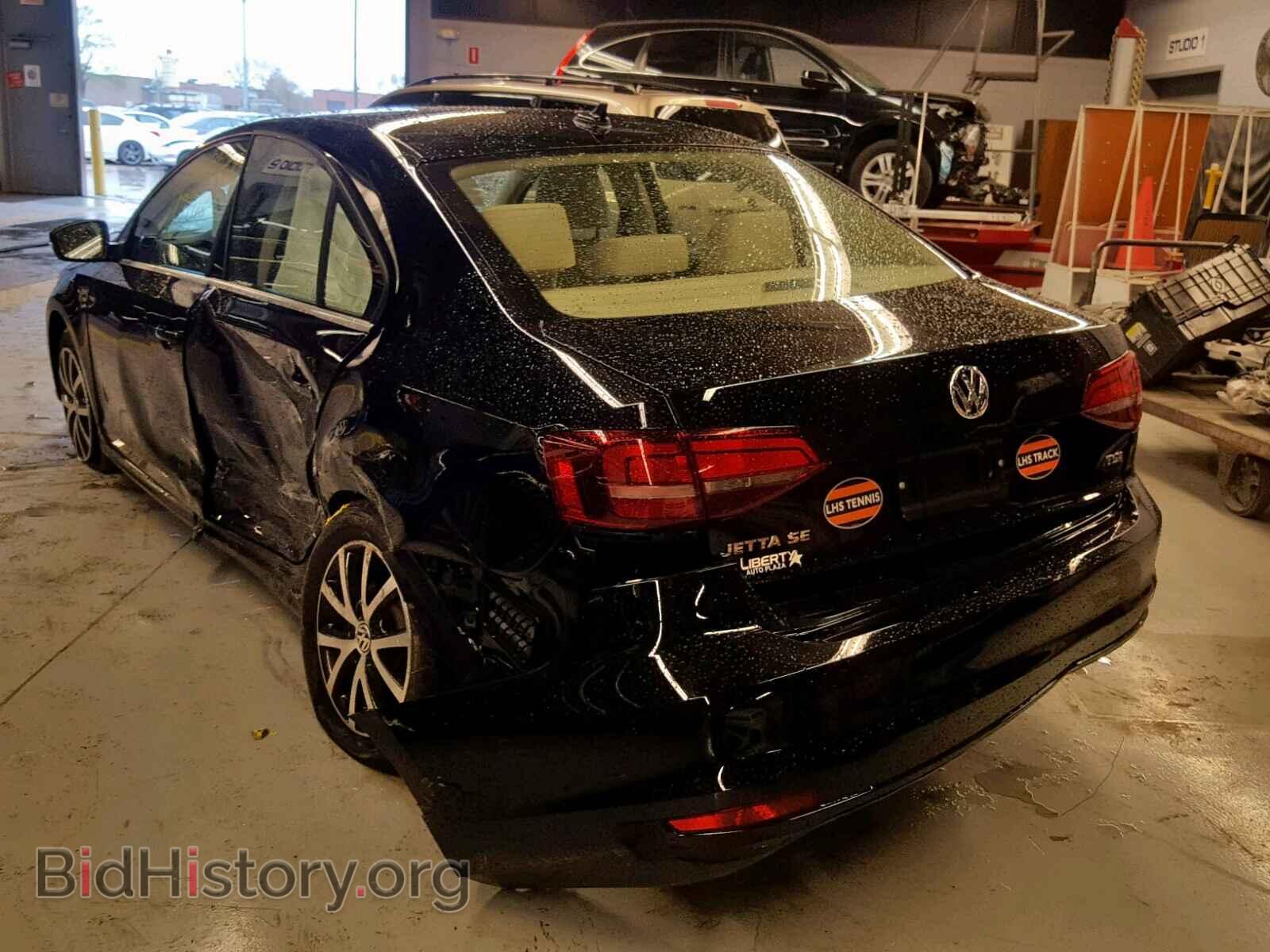 2017 VOLKSWAGEN JETTA - VIN: 3VWDB7AJ9HM337705 - Фото 3